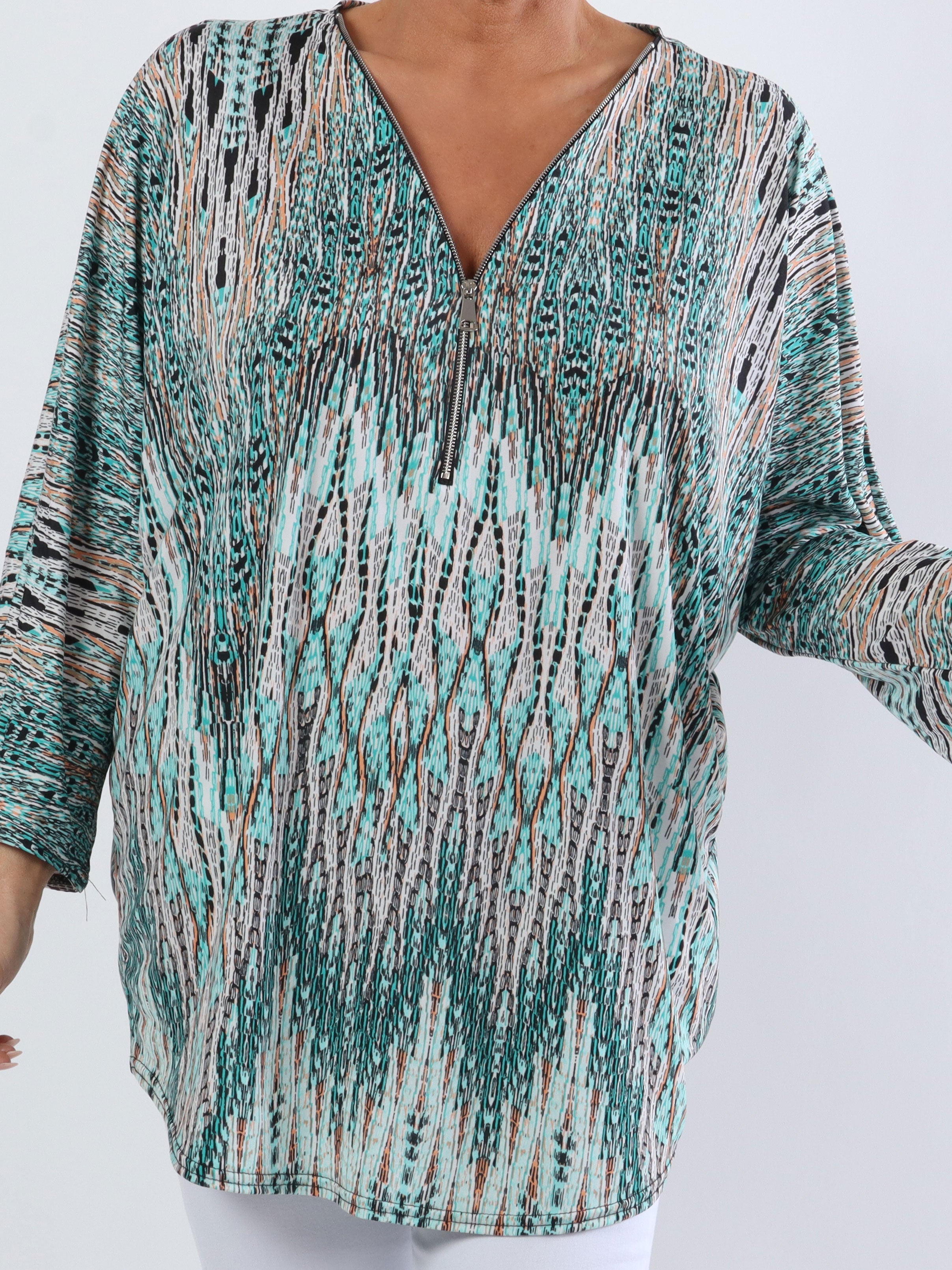 Celia Stripe - Sød plus size tunika i elastisk stof med lynlås